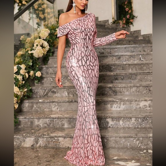 Luxe asymmetrical neck mermaid hem party glitter sequins dress - Picture 7 of 7